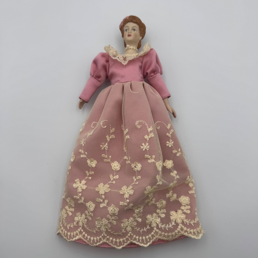 Vintage 1985‎ Teleflora Porcelain Doll Pink Lace Gown Collectible Display